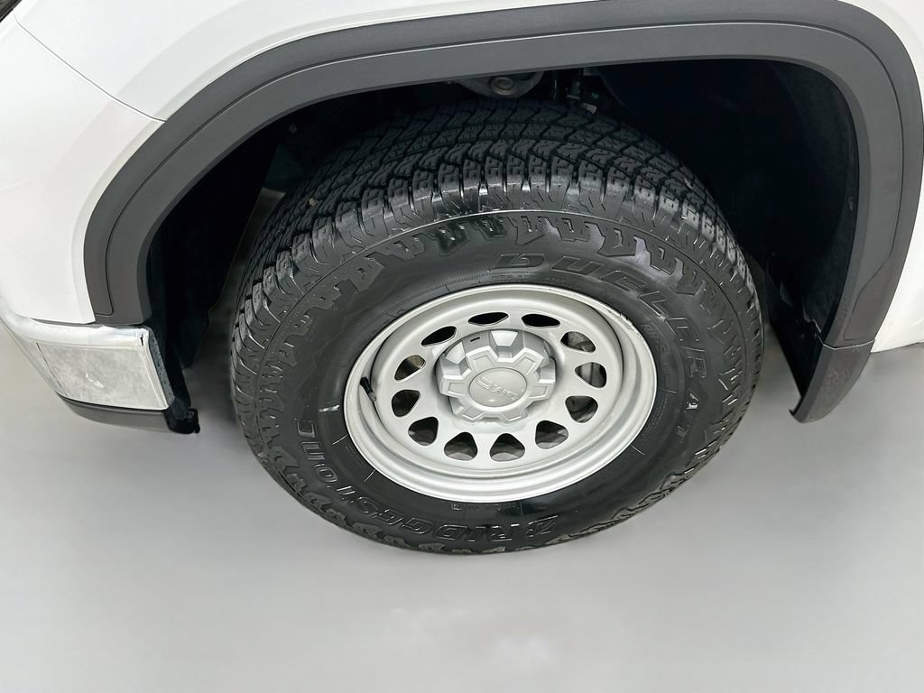 Used 2023 GMC Sierra 1500 Pro w/ Pro Value Package AWD/4WD image 28