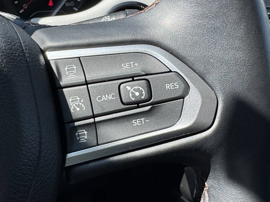 Used 2022 Jeep Compass Limited AWD/4WD image 26