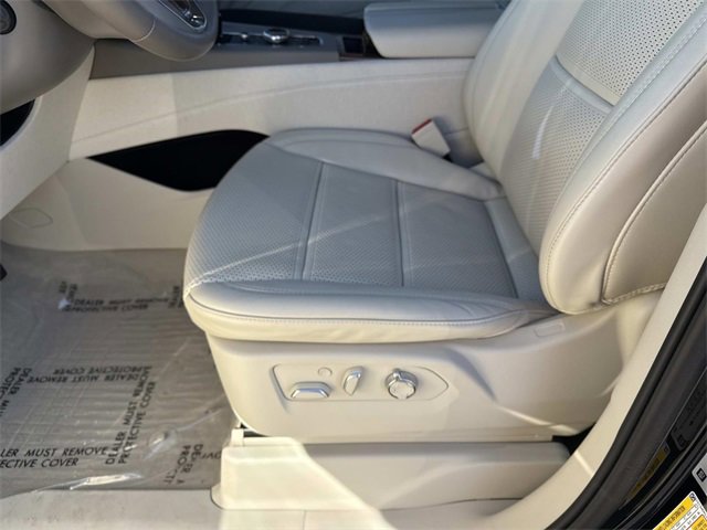 Certified 2024 Cadillac Escalade Premium Luxury Platinum w/ LPO, Floor Liner Package image 12