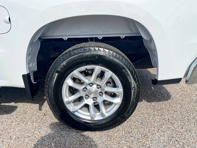 Used 2025 Chevrolet Silverado 1500 LT RWD image 10