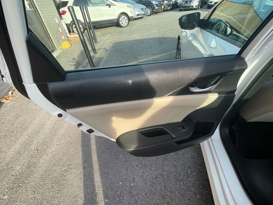 Used 2018 Honda Civic EX image 25