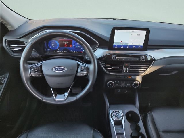 Used 2022 Ford Escape Titanium image 11