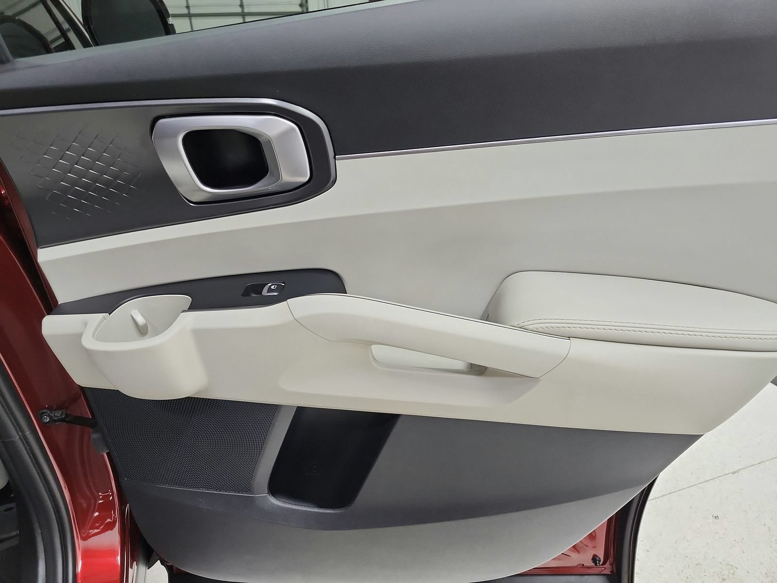 Used 2025 Kia Sorento S w/ Panoramic Sunroof Package FWD image 53
