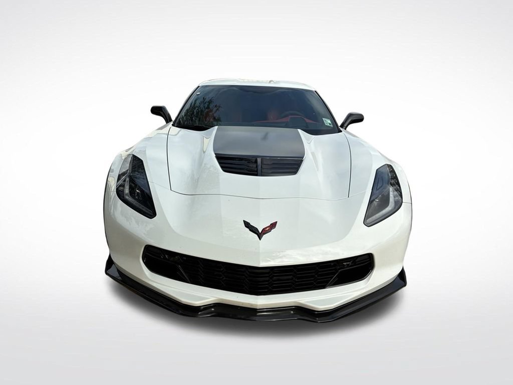 Used 2017 Chevrolet Corvette Z06 RWD image 2