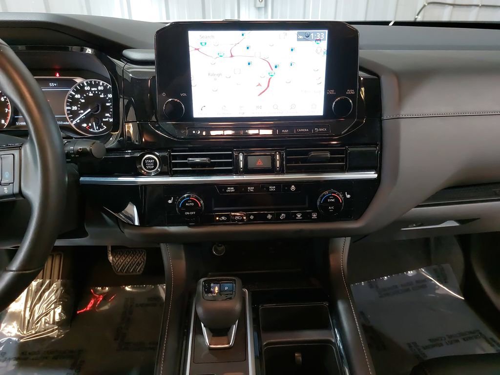 Used 2023 Nissan Pathfinder SL w/ SL Premium Package image 21