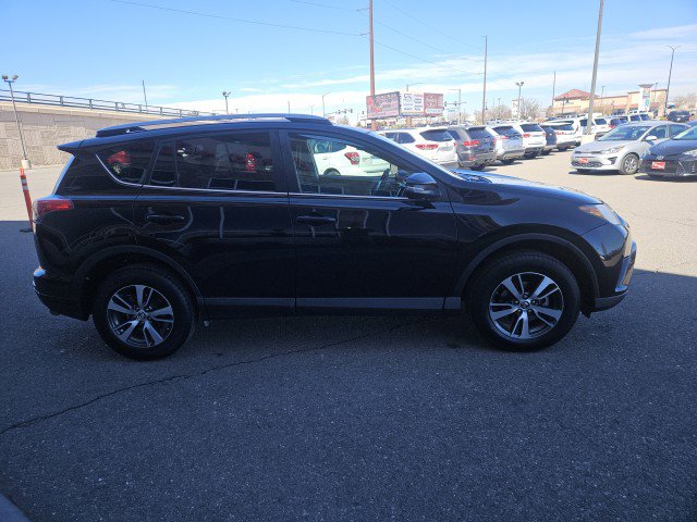 Used 2018 Toyota RAV4 XLE w/ Plus Extra Value Package image 6