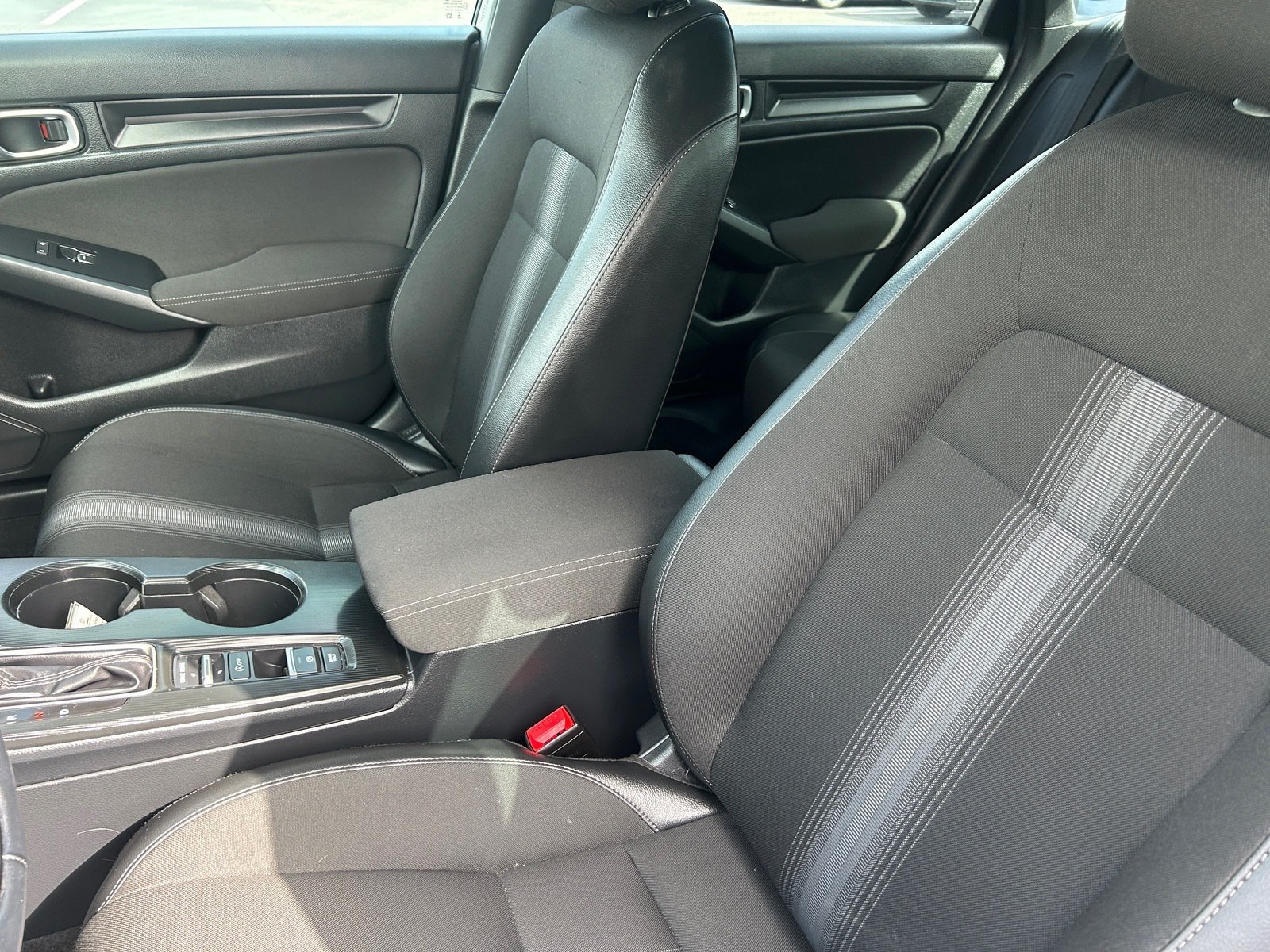 Used 2025 Honda Civic Sport image 18