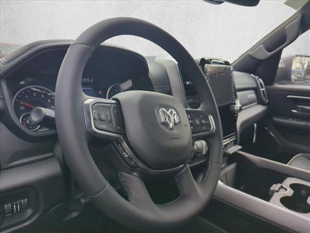 New 2026 RAM 1500 Laramie AWD/4WD image 18