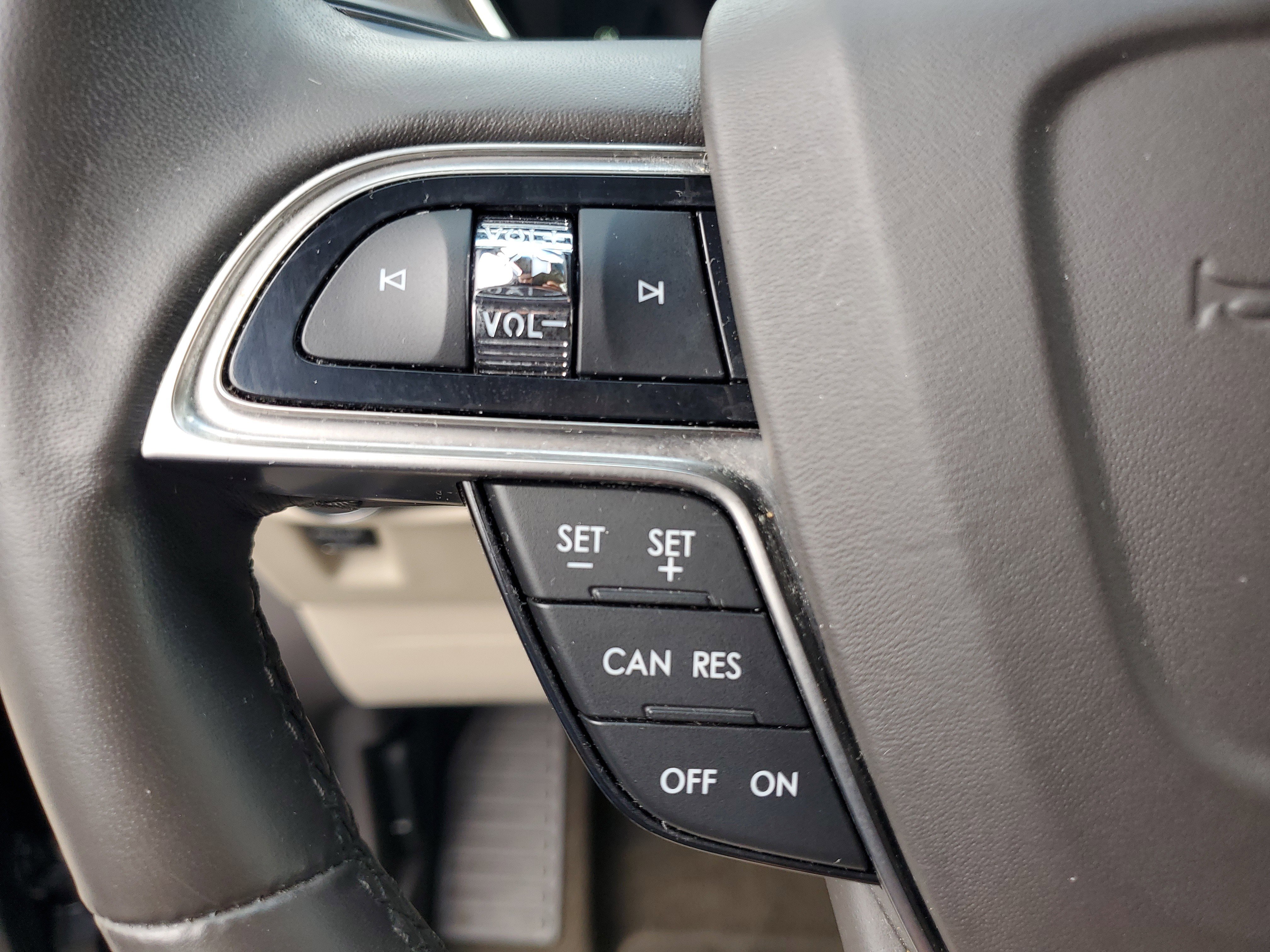 Used 2019 Lincoln Nautilus Select image 23