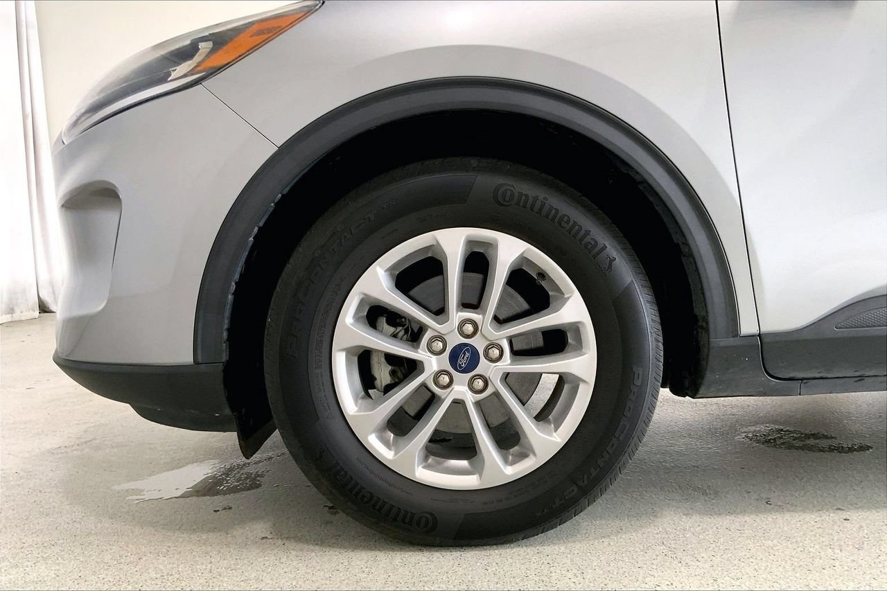 Used 2022 Ford Escape SE AWD/4WD image 6
