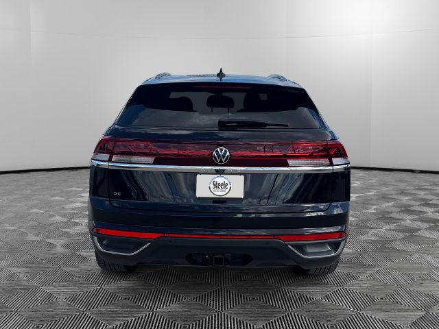 New 2026 Volkswagen Atlas Cross Sport SE FWD image 4