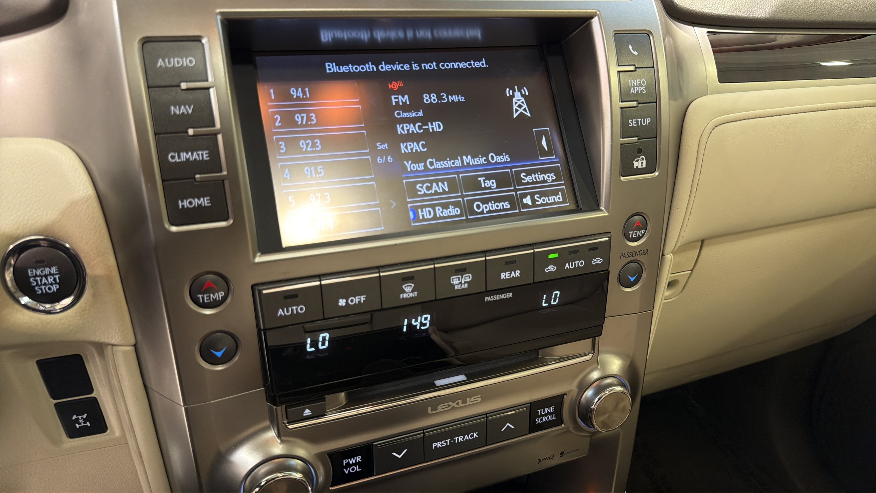Used 2018 Lexus GX 460 Premium AWD/4WD image 9