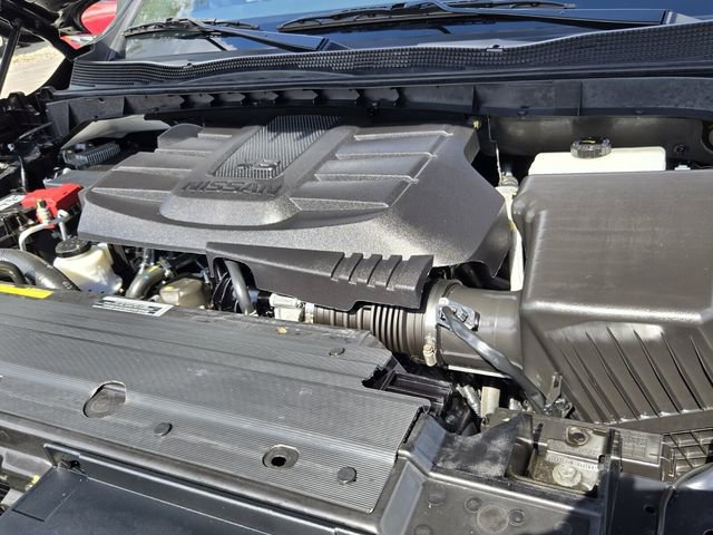 Used 2024 Nissan Titan SV w/ SV Bronze Edition Package image 18