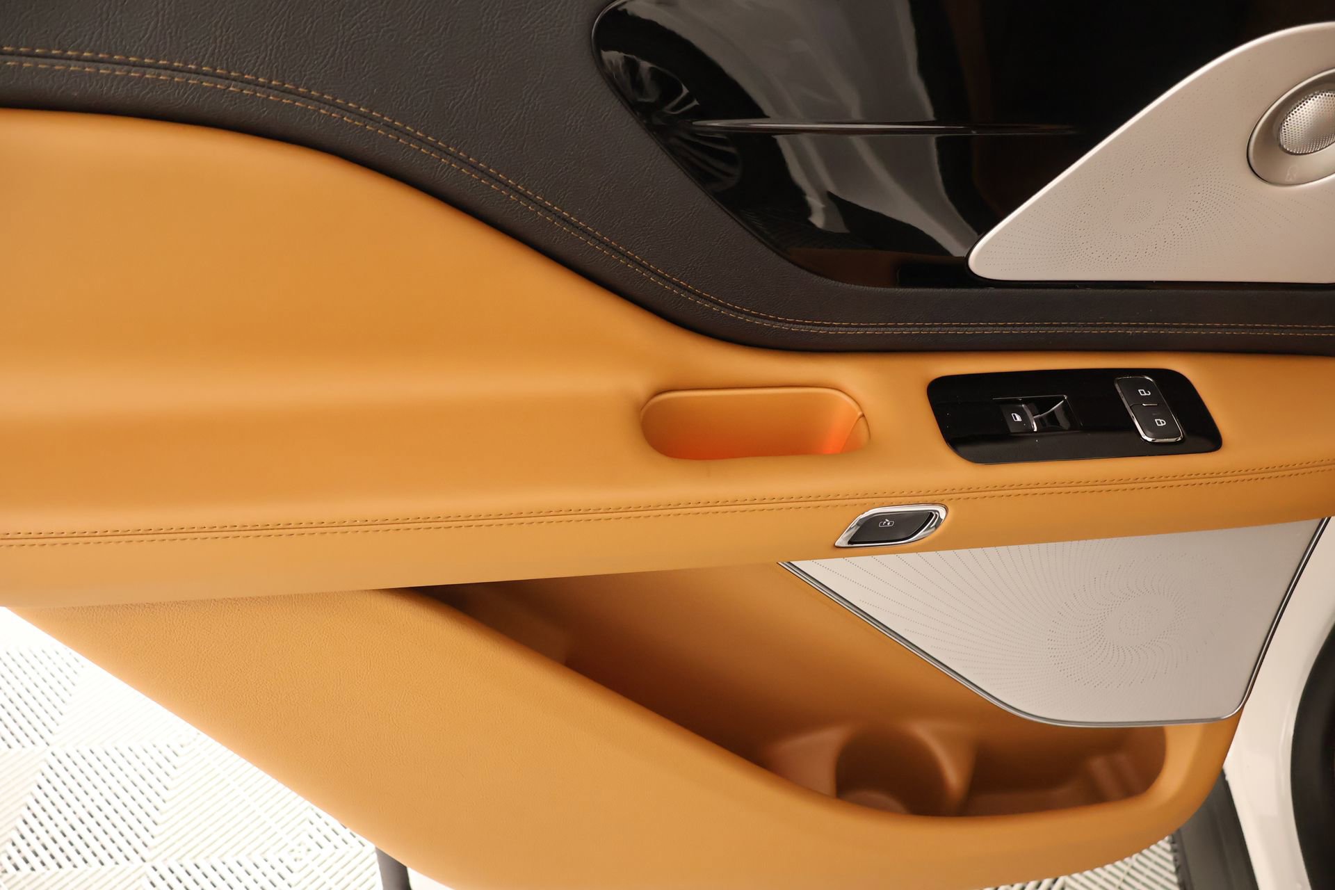 New 2026 Lincoln Aviator Black Label image 18