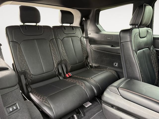 Used 2023 Jeep Grand Cherokee L Summit image 30