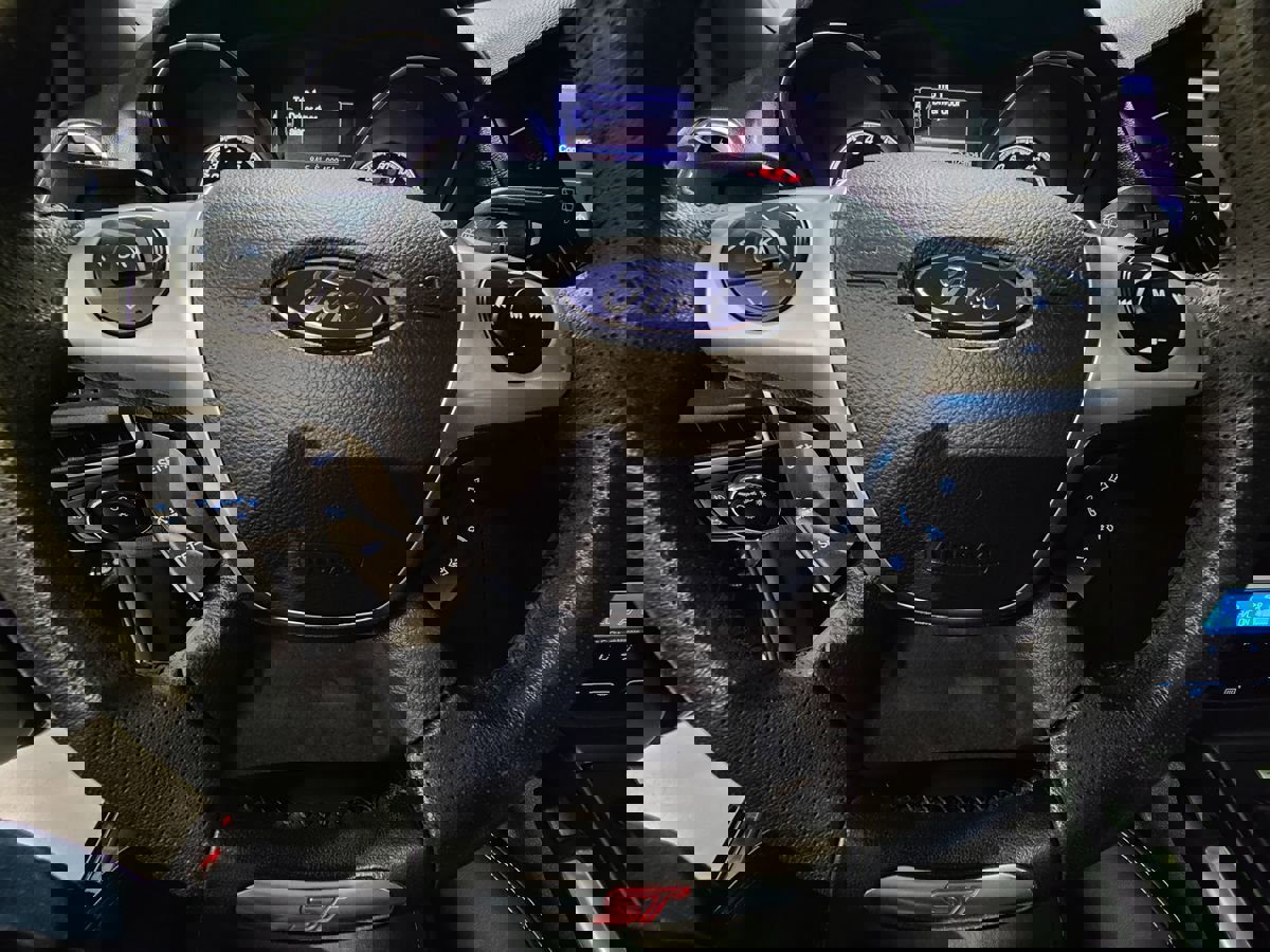 Used 2013 Ford Focus ST image 24