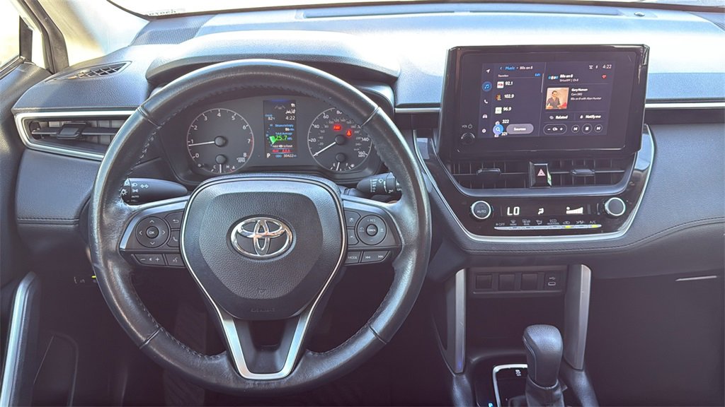 Used 2023 Toyota Corolla Cross LE image 18