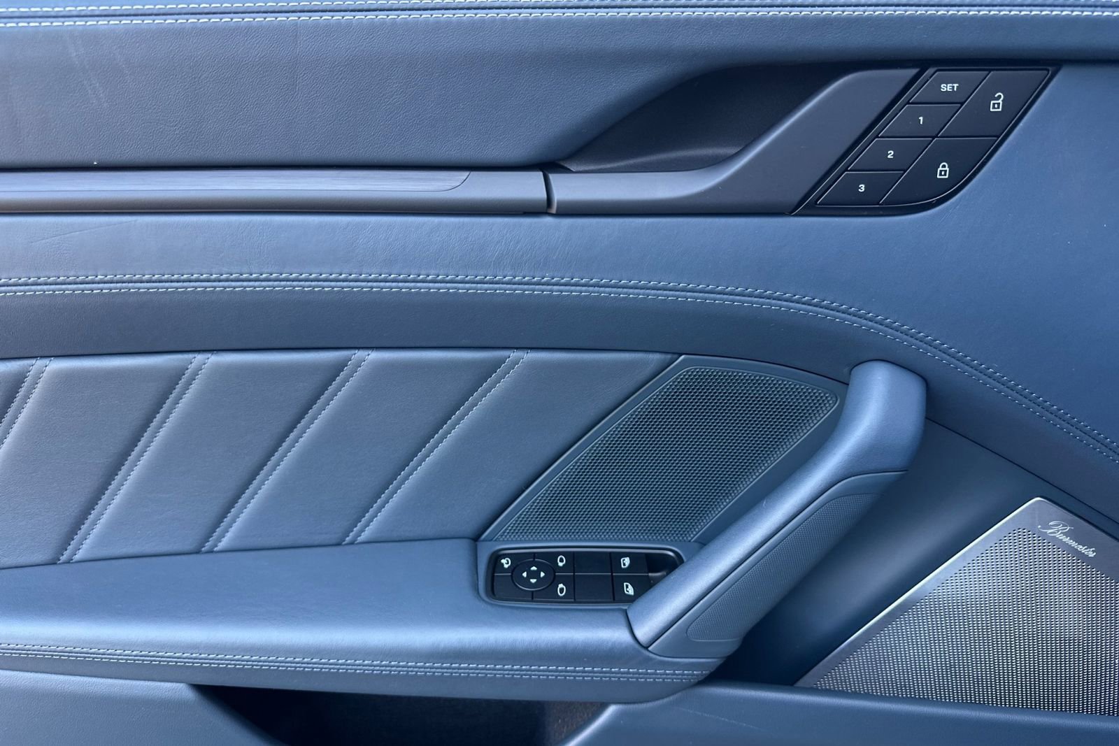 Used 2023 Porsche 911 Targa 4 GTS image 13