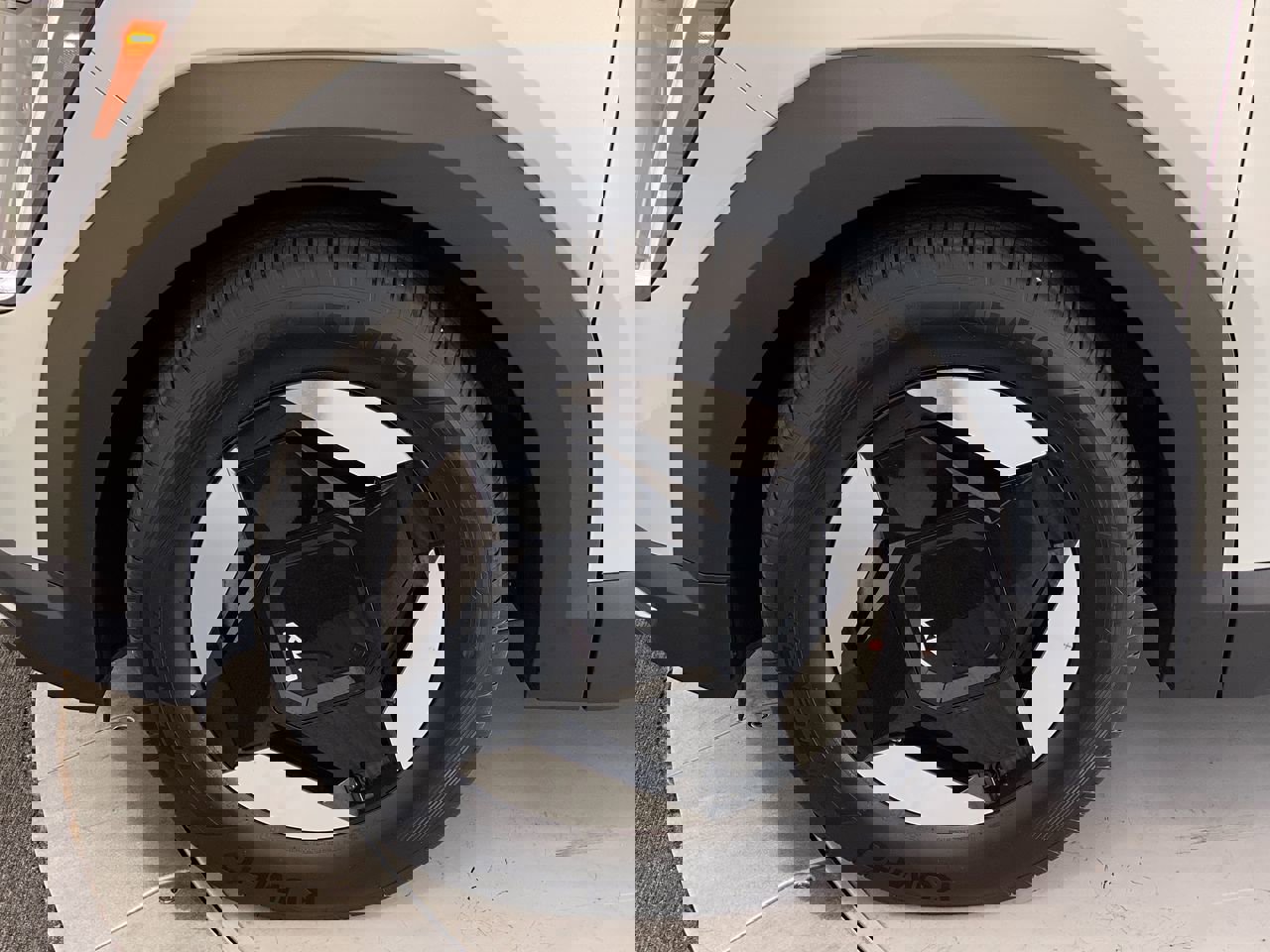 New 2026 Kia EV9 Light image 12