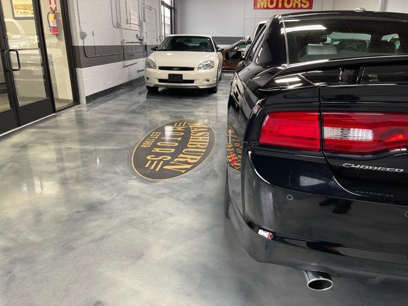 Used 2014 Dodge Charger SRT8 w/ Harman/Kardon Audio Group RWD image 14