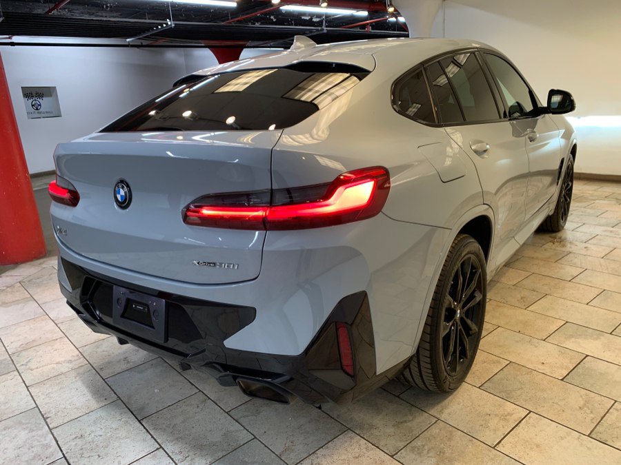 Used 2024 BMW X4 xDrive30i w/ M Sport Package AWD/4WD image 83