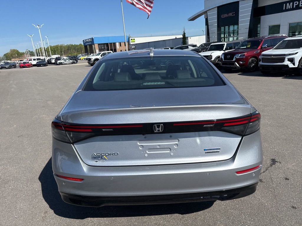 Used 2023 Honda Accord Touring image 4