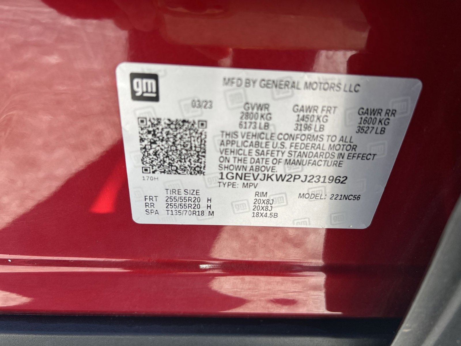 Used 2023 Chevrolet Traverse RS w/ LPO, Cargo Package image 29