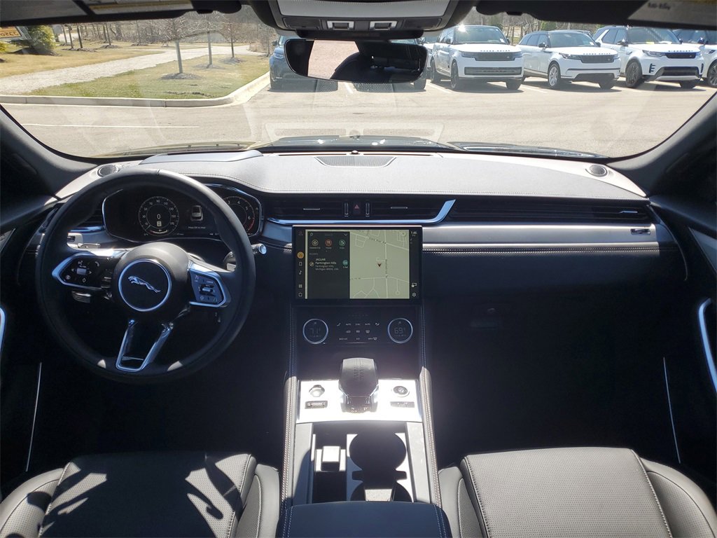 New 2025 Jaguar F-PACE R-Dynamic S image 27