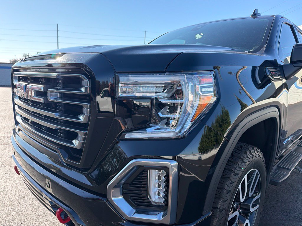 Used 2020 GMC Sierra 1500 AT4 w/ AT4 Premium Package AWD/4WD image 9