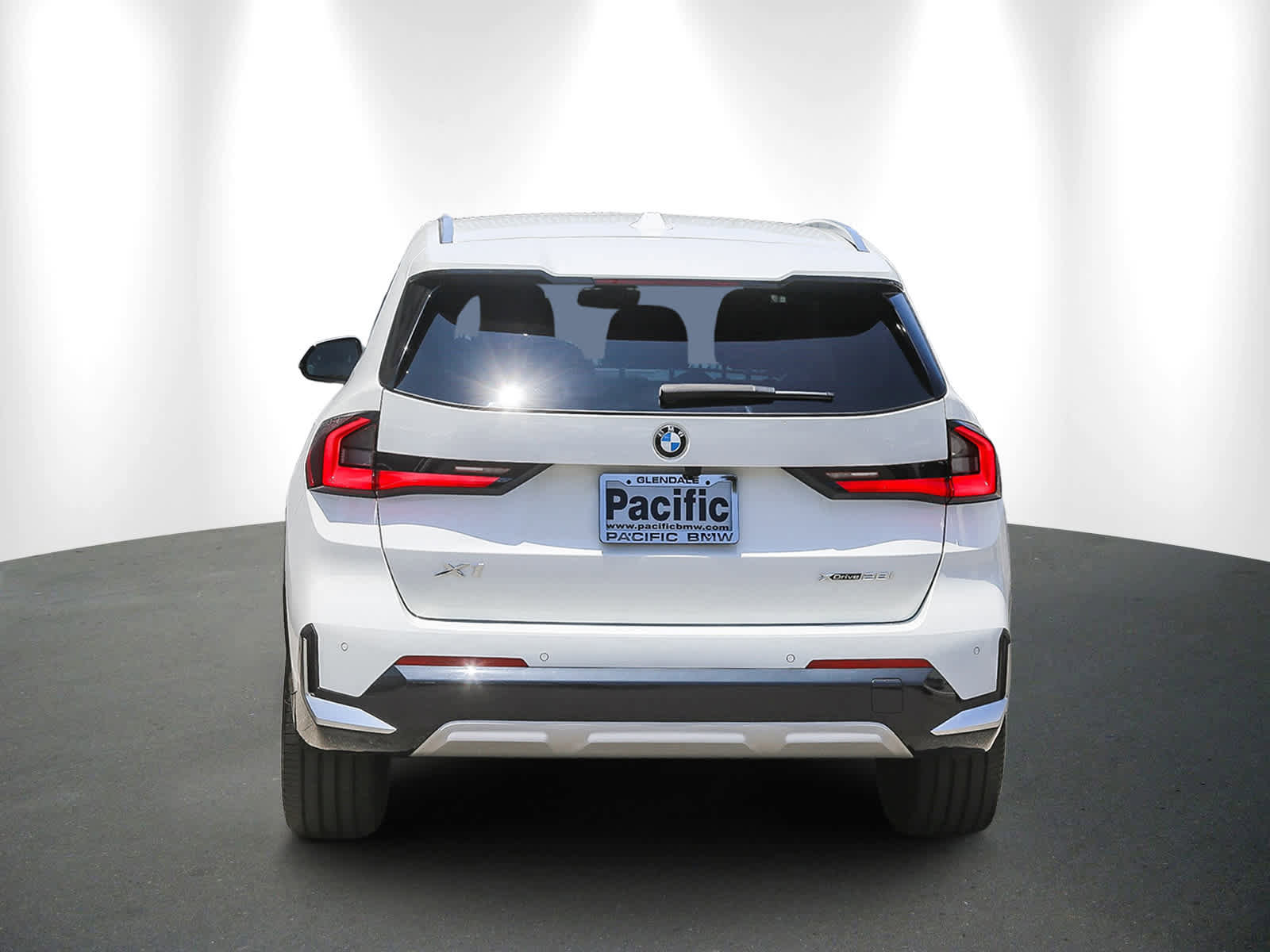 Certified 2023 BMW X1 xDrive28i image 5