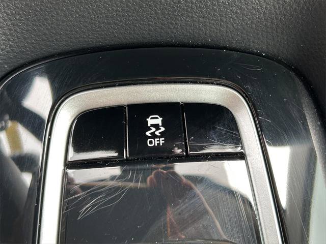 Certified 2025 Toyota Corolla LE image 26