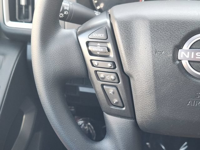 Used 2025 Nissan Frontier SV RWD image 28
