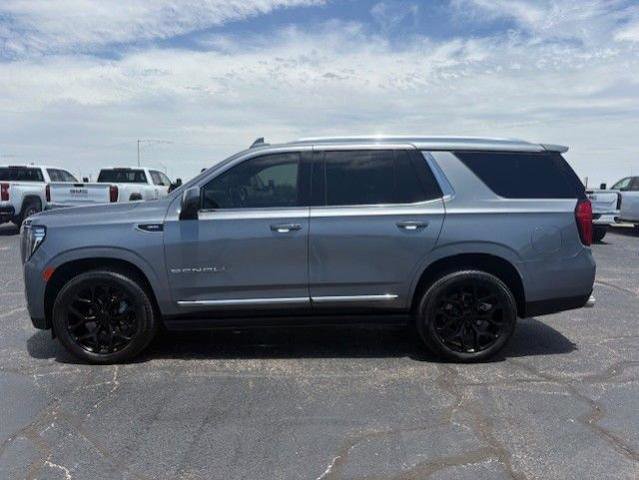 Used 2022 GMC Yukon Denali AWD/4WD image 3