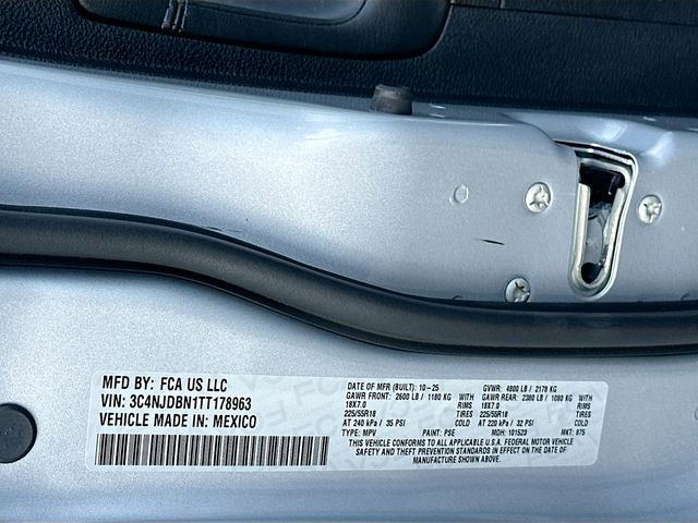 New 2026 Jeep Compass Latitude image 20