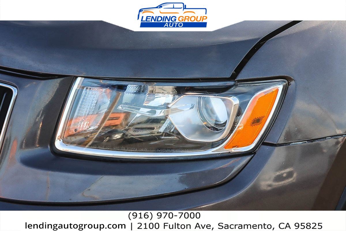 Used 2015 Jeep Grand Cherokee Laredo w/ Quick Order Package 23E image 7