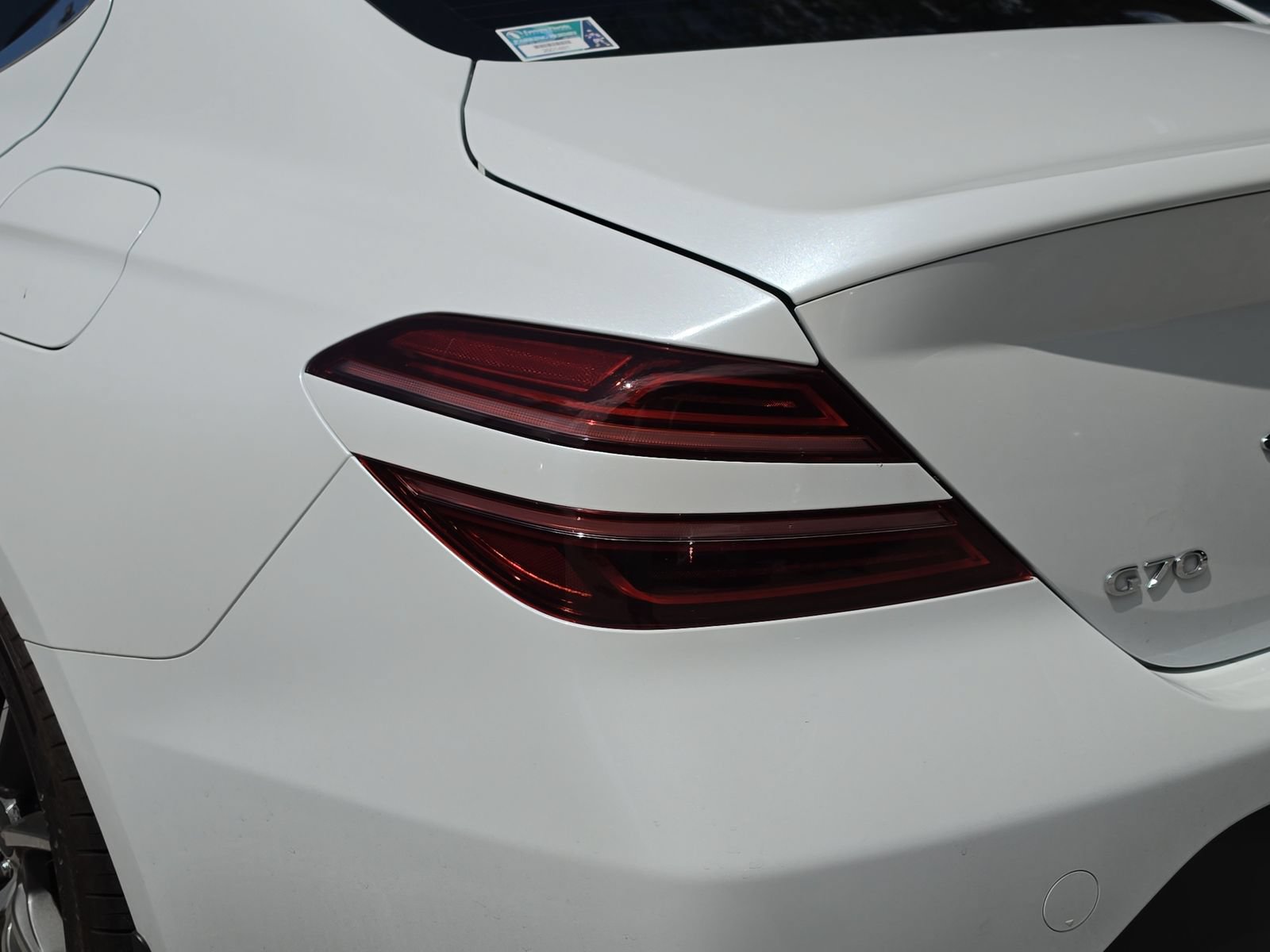Used 2025 Genesis G70 2.5T RWD image 10