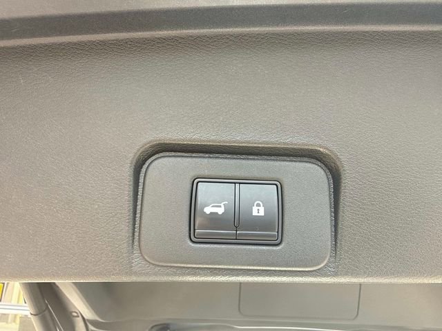 Used 2021 Nissan Rogue SL w/ Premium Package AWD/4WD image 21