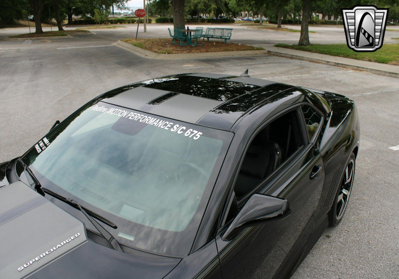 Used 2011 Chevrolet Camaro SS w/ RS Package image 10