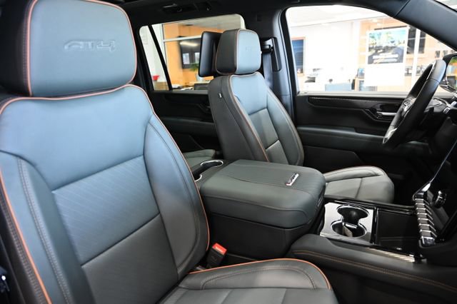 New 2026 GMC Yukon XL AT4 w/ AT4 Premium Plus Package image 9