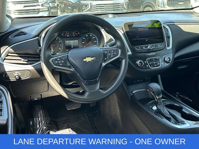 Used 2023 Chevrolet Malibu LT FWD image 2