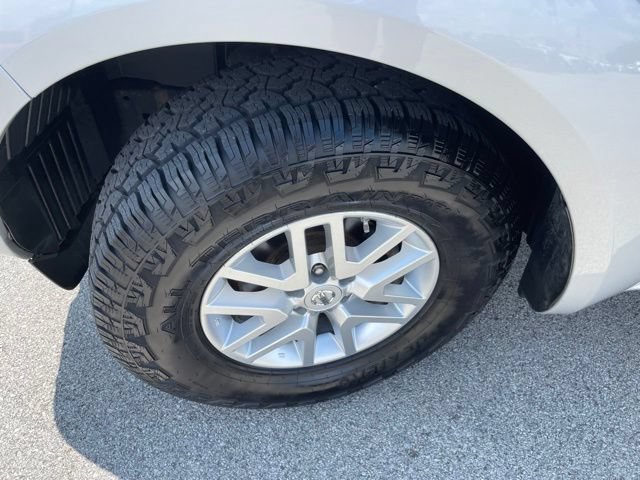 Used 2019 Nissan Frontier SV RWD image 14