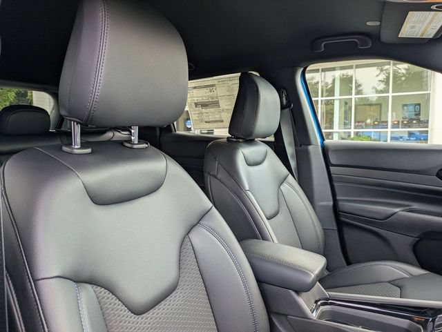 New 2026 Jeep Compass Latitude AWD/4WD image 34