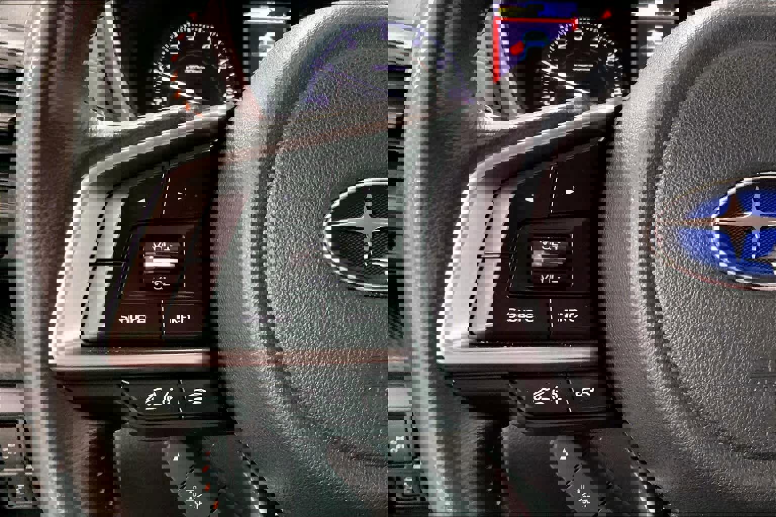 Used 2019 Subaru Crosstrek 2.0i Premium w/ Eyesight System image 23