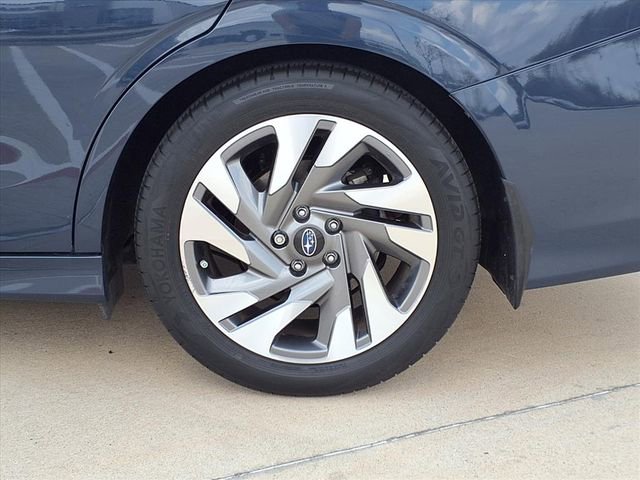 Used 2023 Subaru Legacy Limited image 8