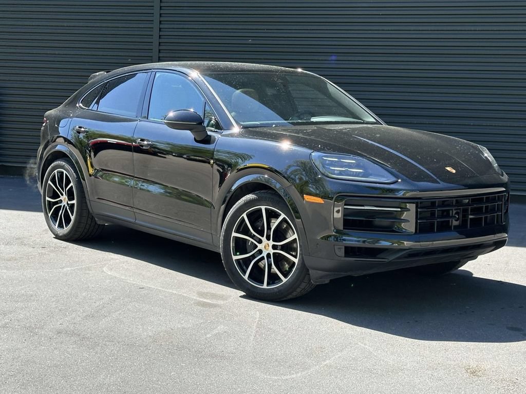 Certified 2026 Porsche Cayenne Coupe AWD/4WD image 7