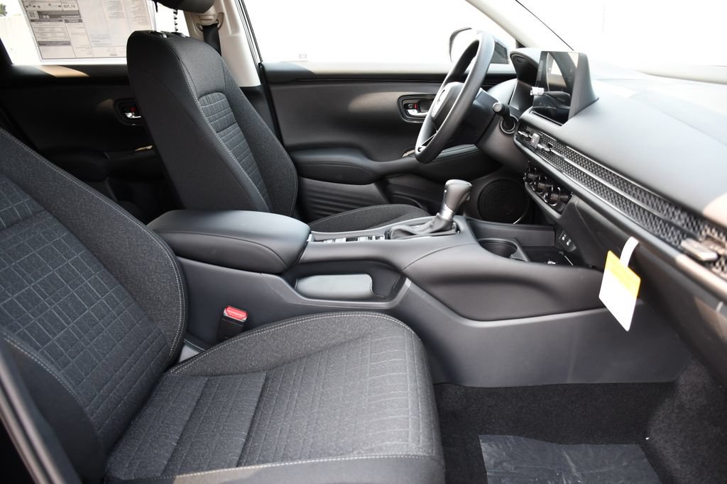 New 2027 Honda HR-V LX image 28