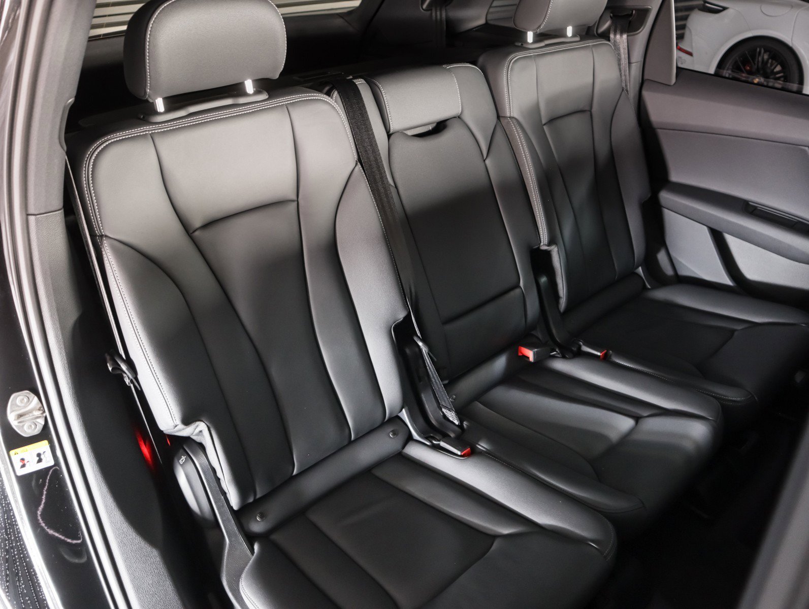 New 2026 Audi Q7 2.0T Premium image 11