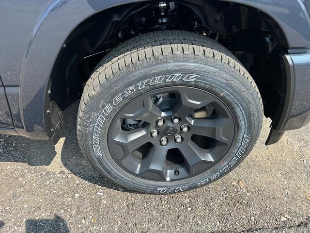 New 2026 RAM 1500 4x4 Crew Cab image 33
