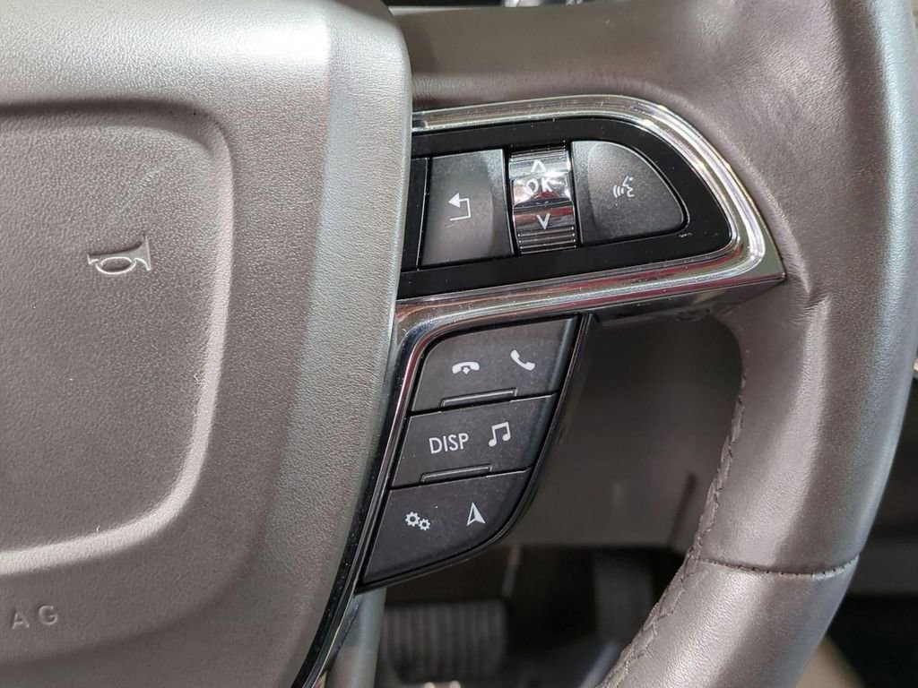 Certified 2023 Lincoln Nautilus Reserve image 21