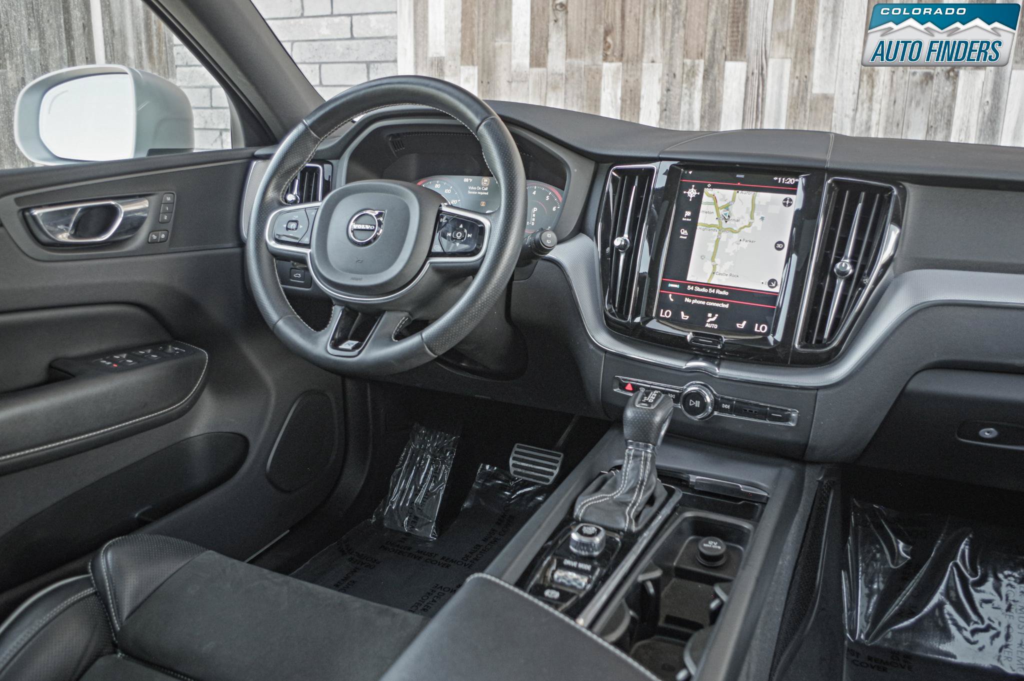 Used 2018 Volvo XC60 T6 R-Design w/ Convenience Package AWD/4WD image 15